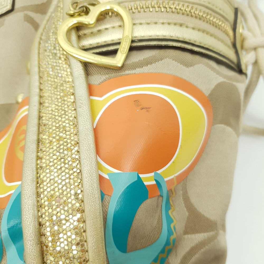 Coach Poppy Applique Purse Shoulder Bag Gold Sparkly Colorful Hearts Pink Inside - Picture 12 of 12